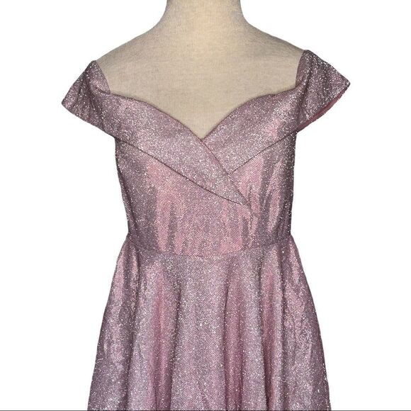 Lulus Shimmer Off Shoulder Dress Size Medium Circle Fit Flare Pink Barbiecore - Picture 2 of 6